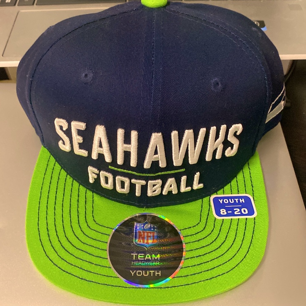 NWT [NFL] Seattle Seahawks Blue Green & White Adjustable Hat Kids Sz Youth 8-20